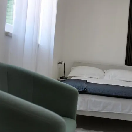 Apartman Sjever Makarska Zewnętrze zdjęcie