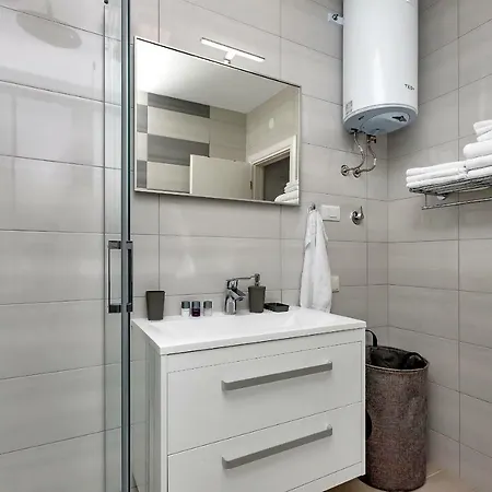 Apartman Sjever Makarska Zewnętrze zdjęcie